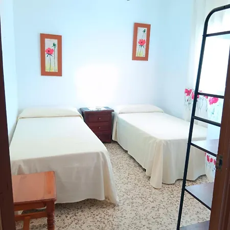 Casa Con Terraza Y Buena Vista Familias Y Parejas